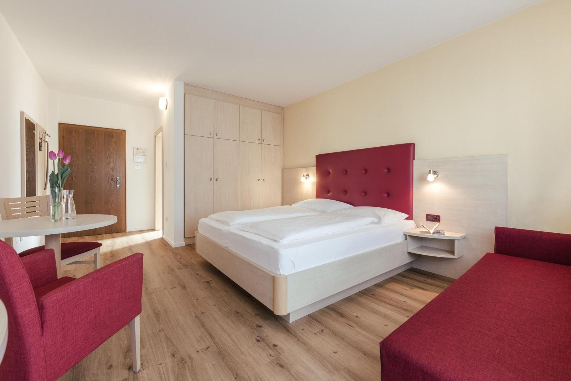 Hotel Garni Sirmian Merano Exterior photo